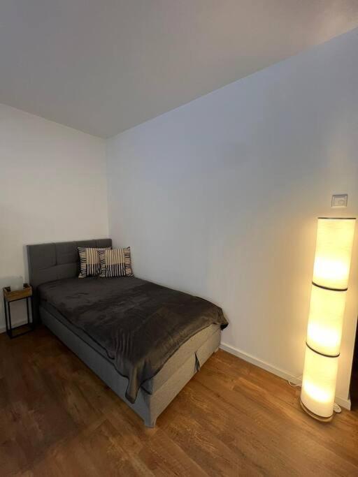 Moderne Wohnung Mit 4 Betten Bochum Exterior foto